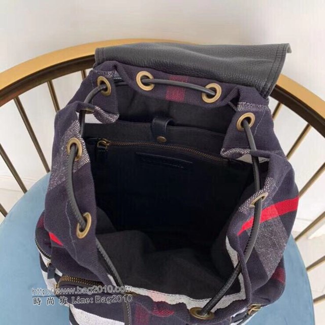 Burberry專櫃新款雙肩包 巴寶莉大號The Rucksack軍旅背包  db1199